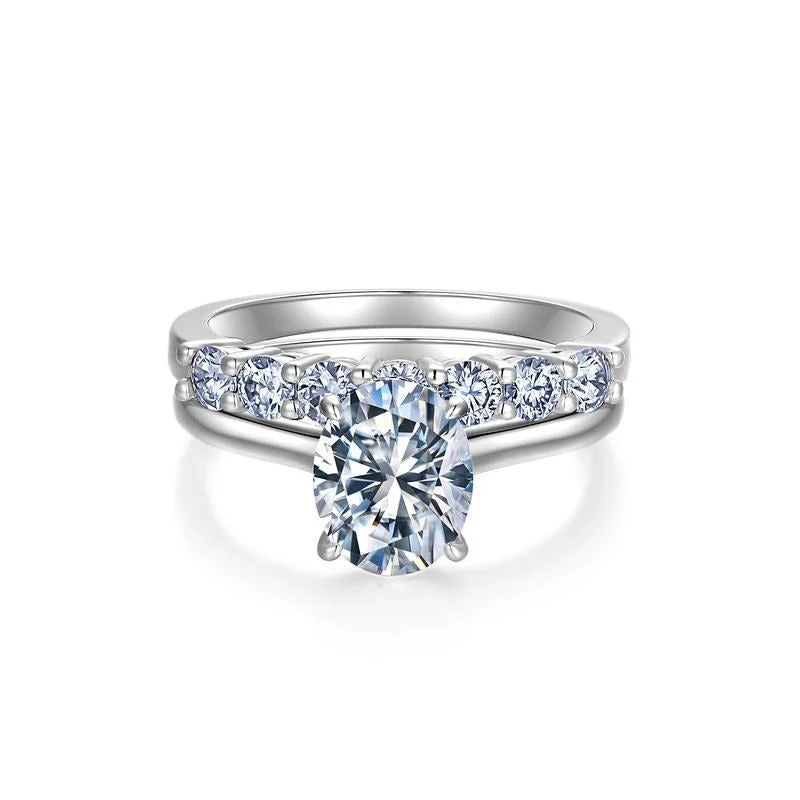 Brilliant Gold CZ Ring - Image 2