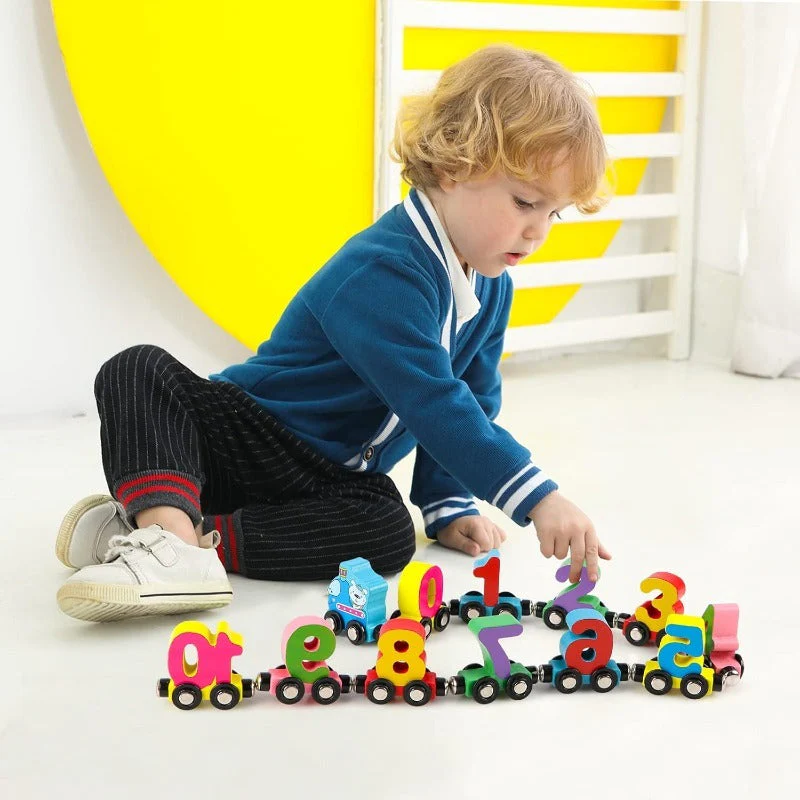 Magnetic Number Train Set - Image 6